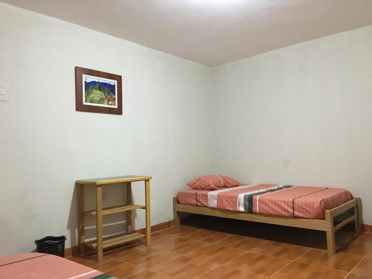 Bed and Breakfast 5Min Airport - Super Host Лима Экстерьер фото